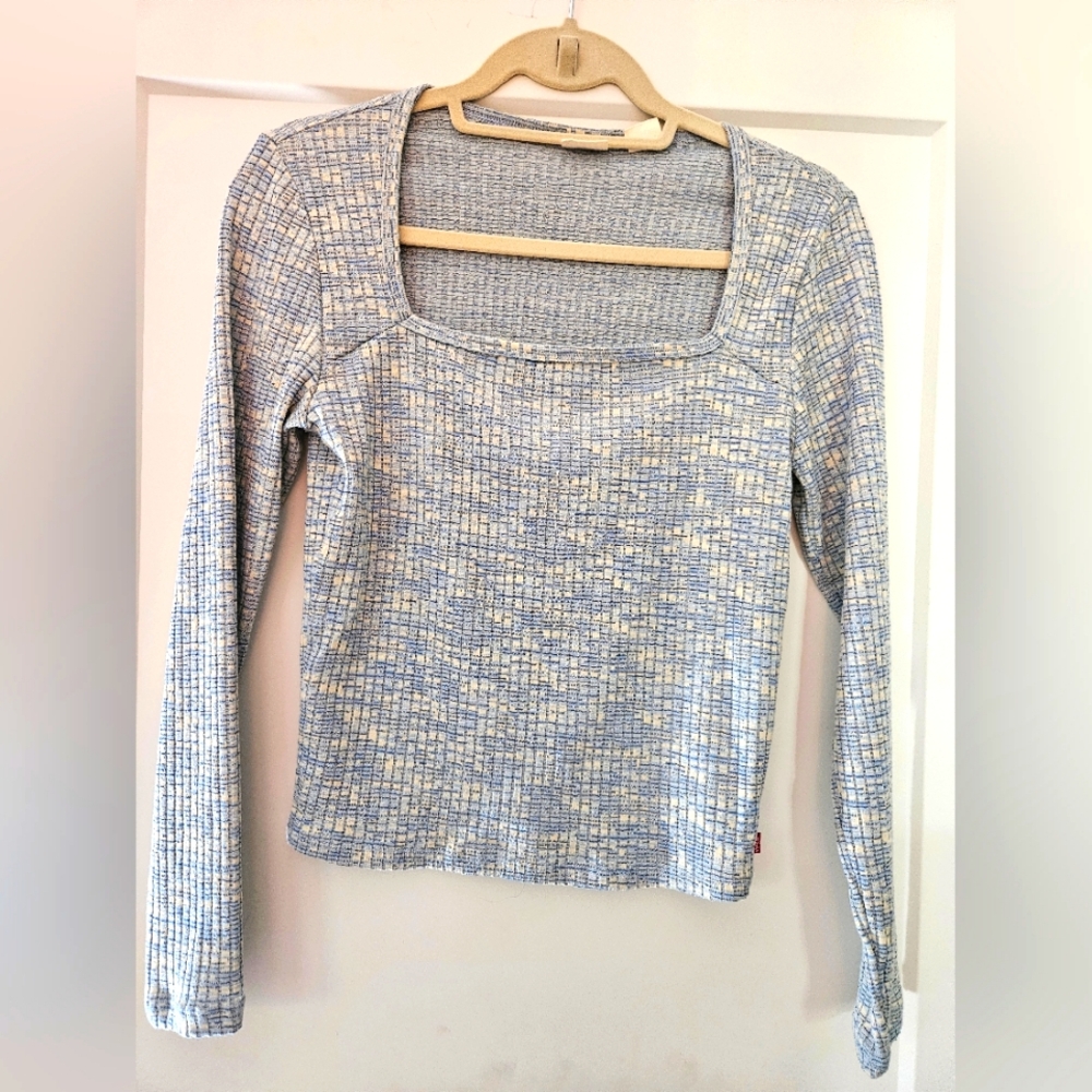 LEVIS Womens Long Sleeve Square Neck Top.  Size Medium